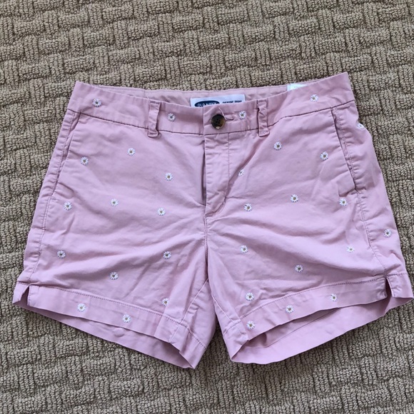 Old Navy Everyday Shorts with floral embroidery - Picture 1 of 3